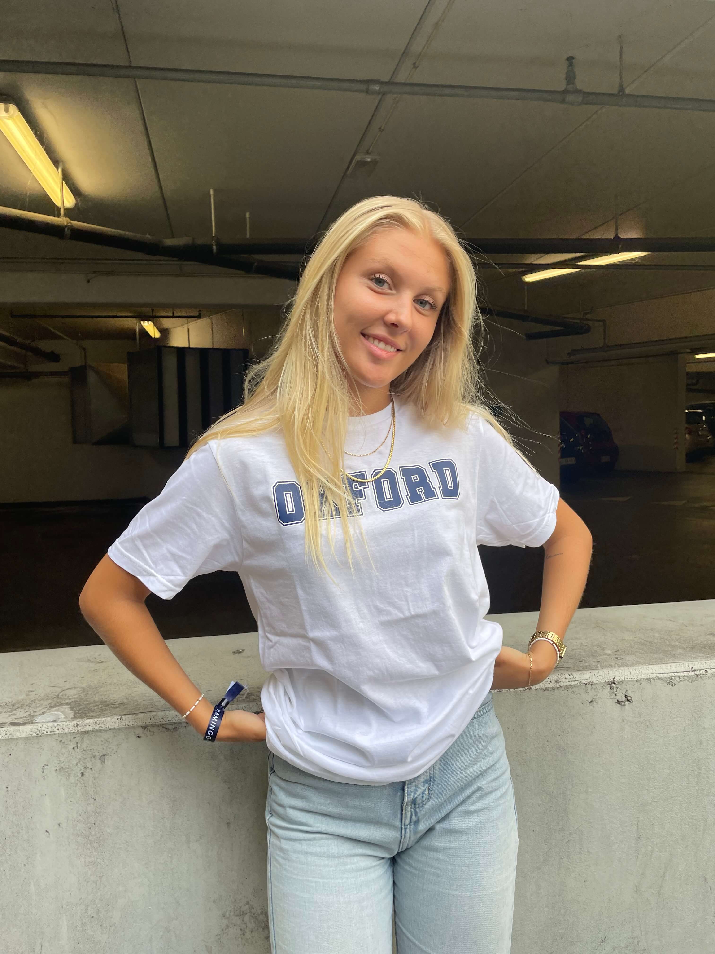 Oxford - Hvid T-Shirt