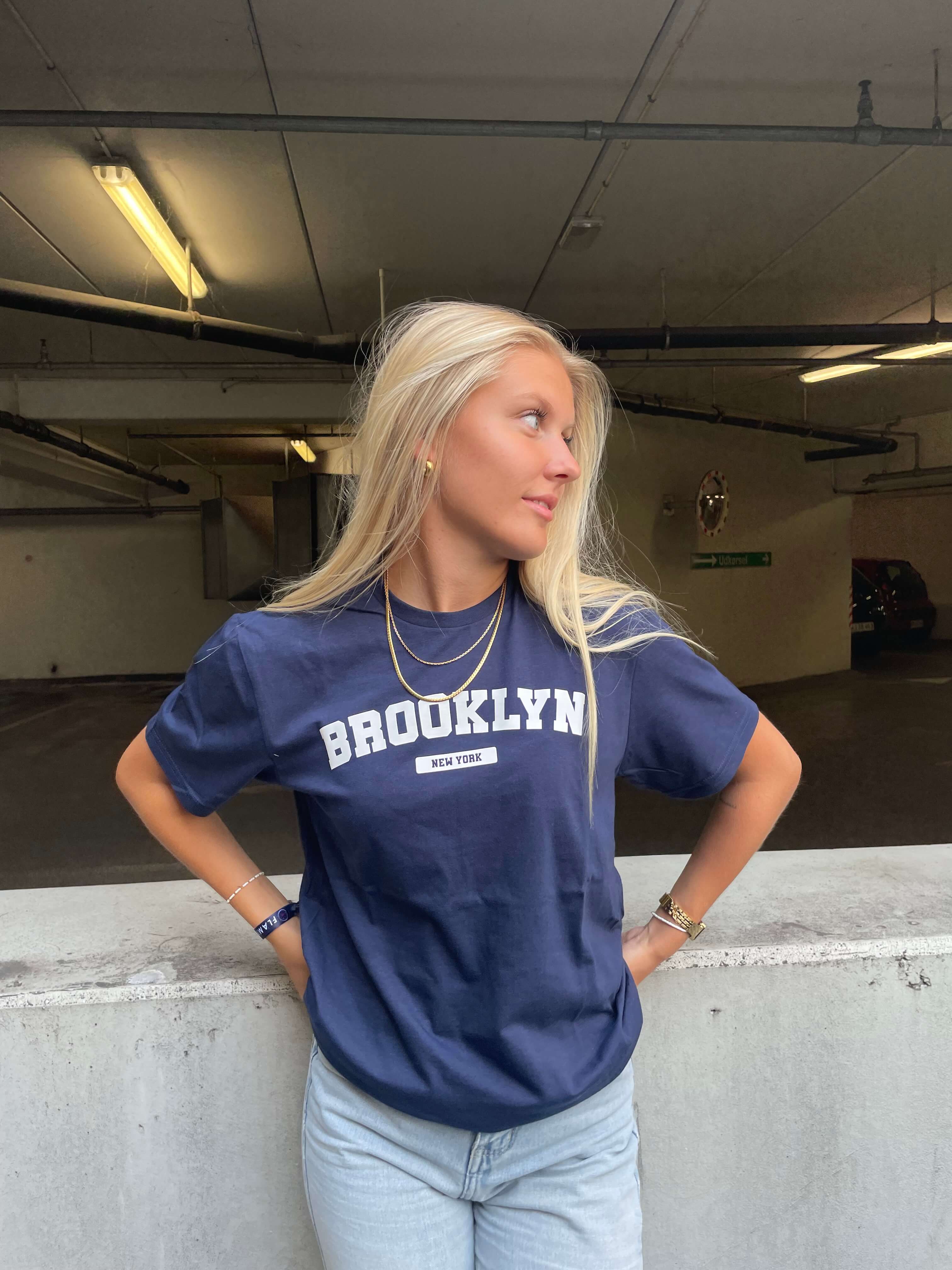 Brooklyn - Navy T-Shirt
