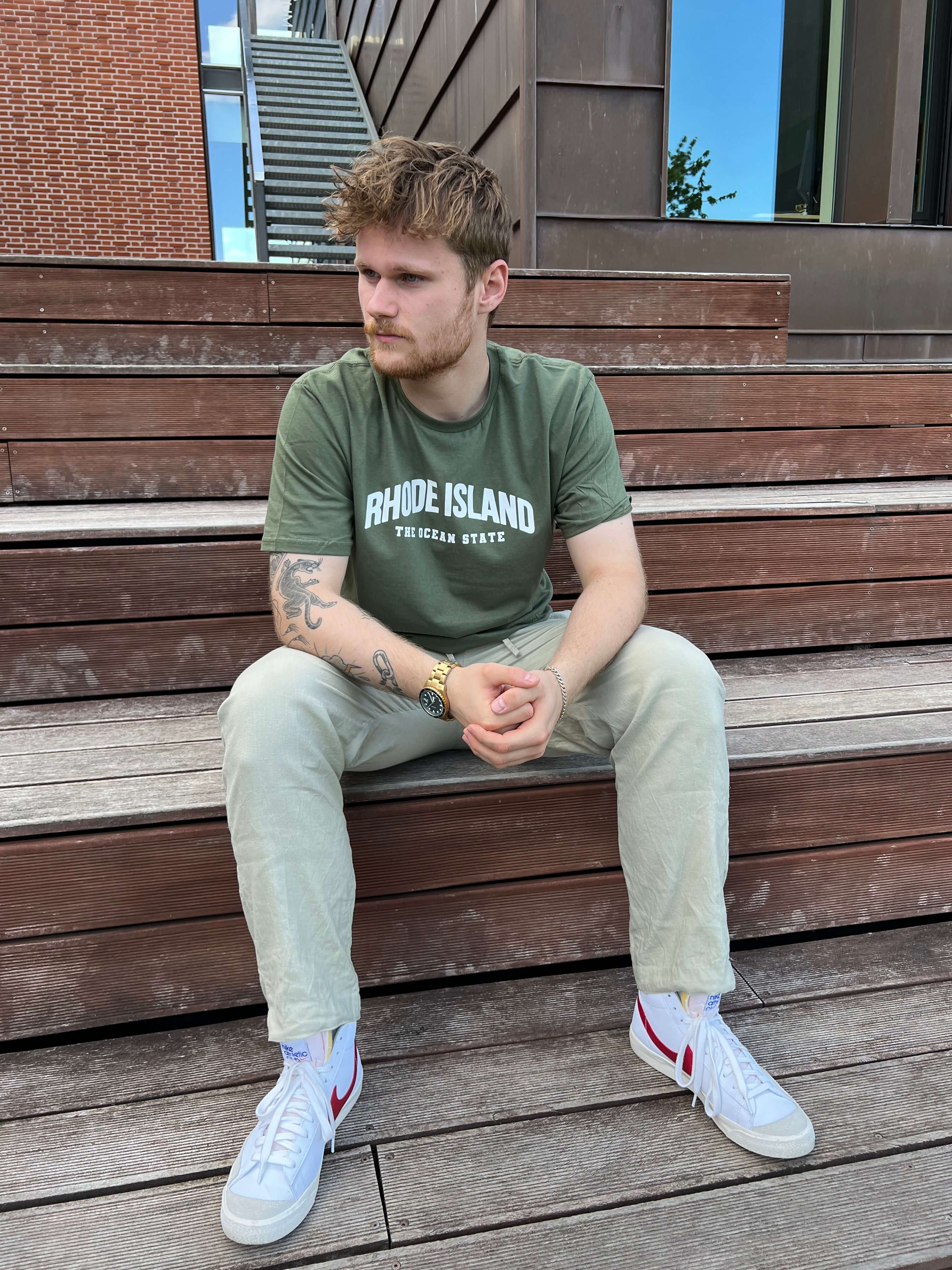 Rhode Island - Oliven T-Shirt