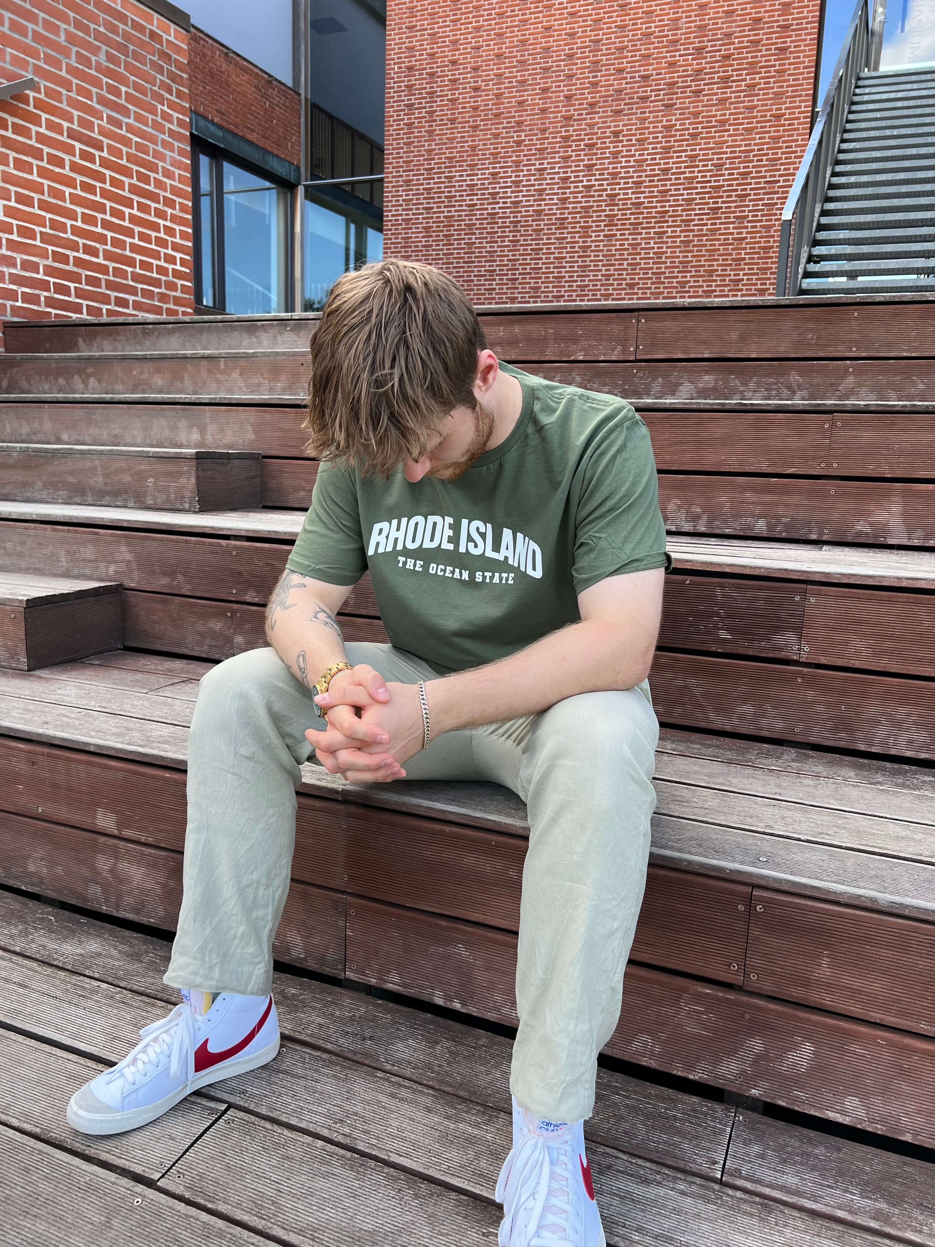 Rhode Island - Oliven T-Shirt