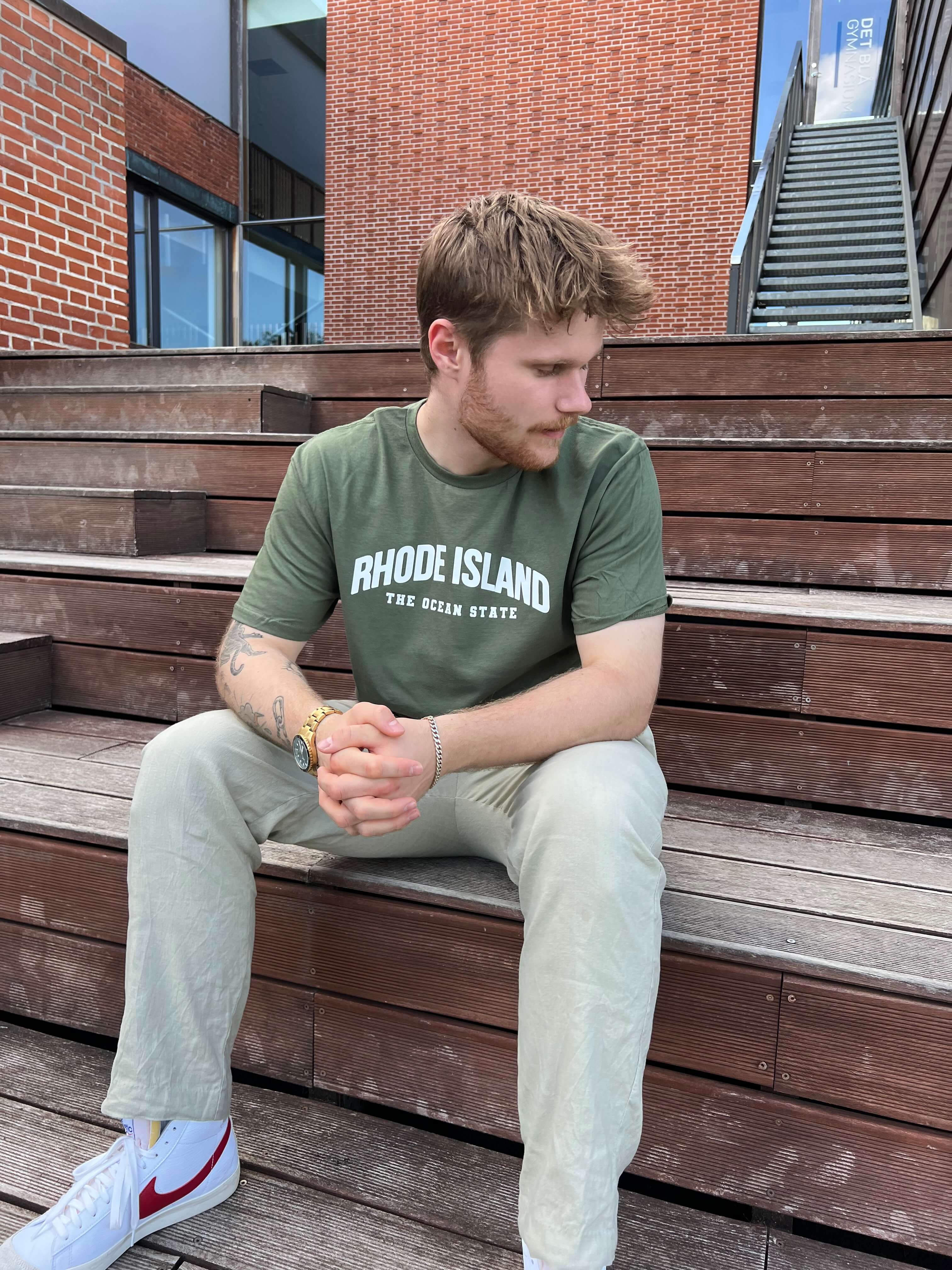 Rhode Island - Oliven T-Shirt